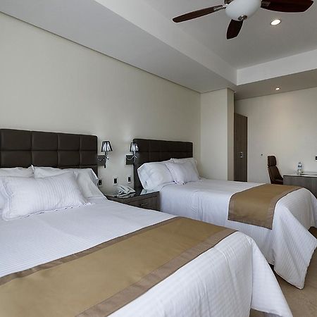 Hotel Maria Fernanda Inn Zitacuaro Ngoại thất bức ảnh