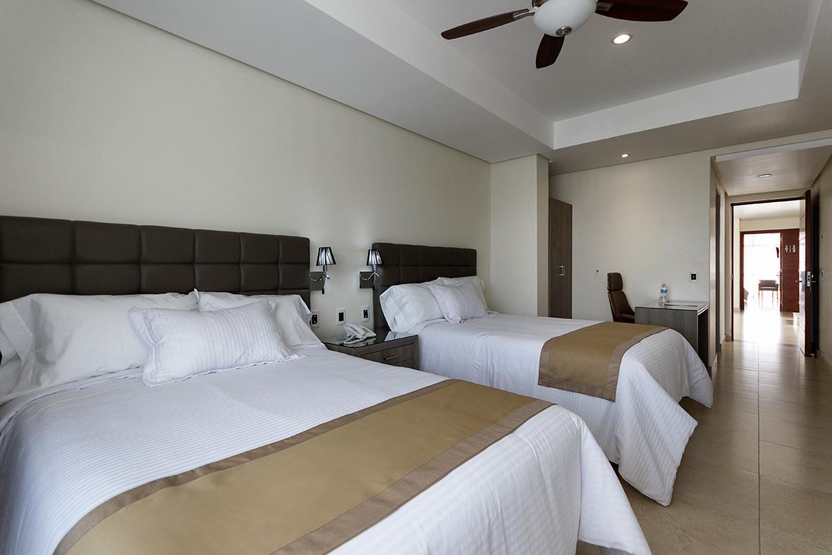 Hotel Maria Fernanda Inn Zitacuaro Ngoại thất bức ảnh
